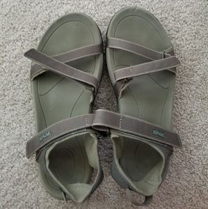 Teva Verra sandals 6 brown straps